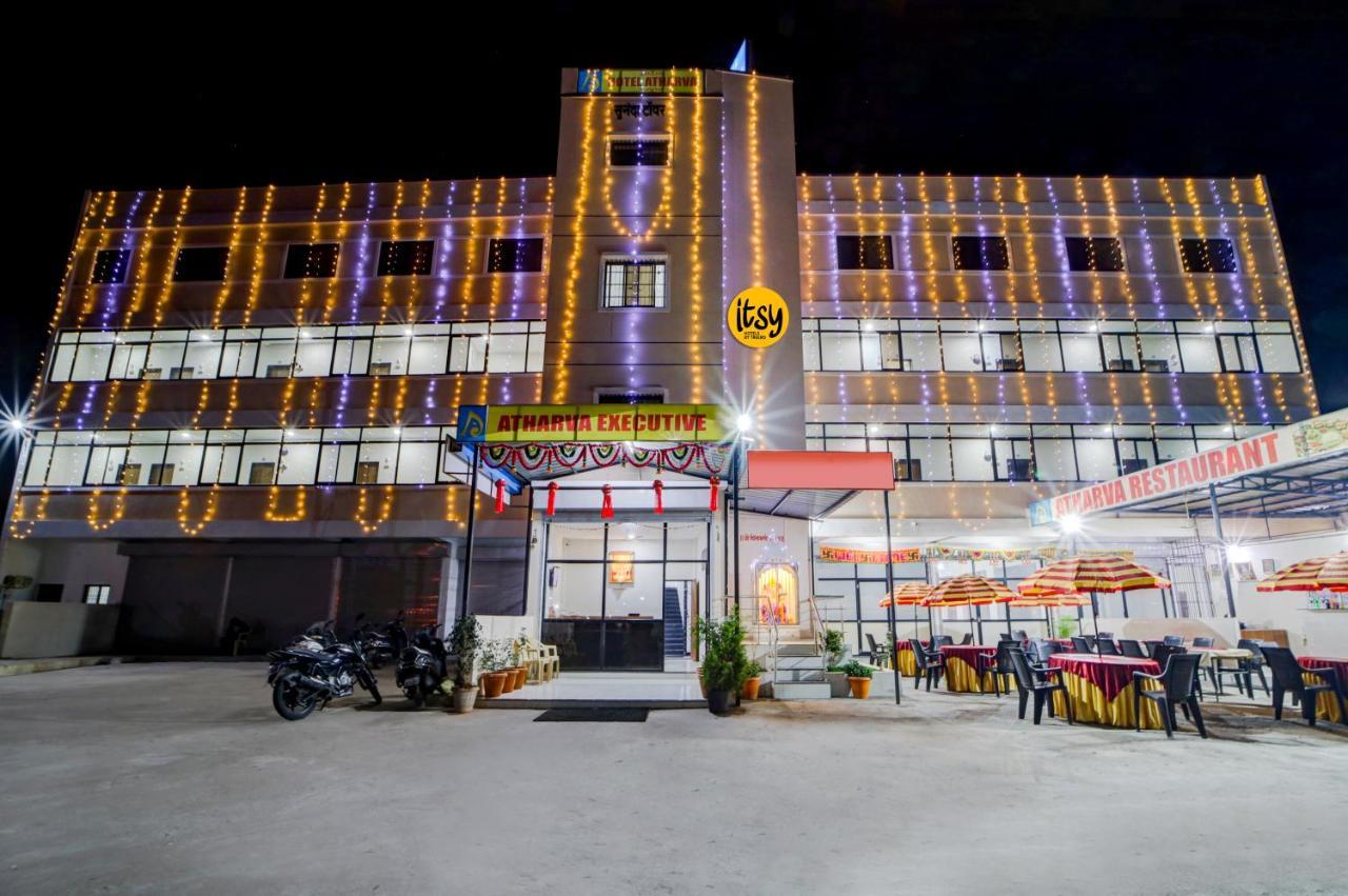 Treebo Trend Atharva Executive Hotel Aurangabad  Exterior photo